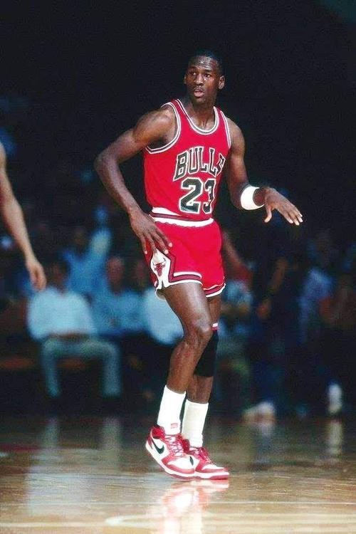 刻不容缓 刻不容缓