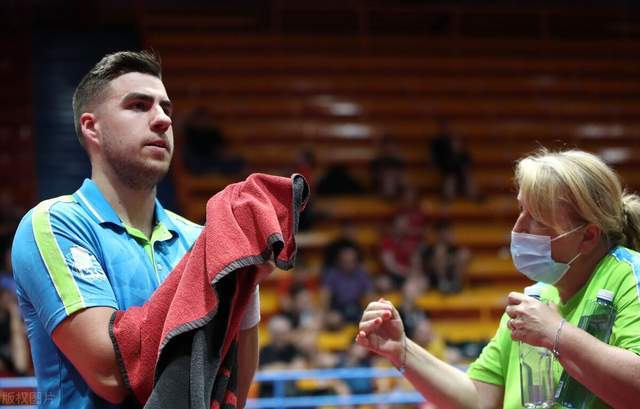 容中的一些 容中的一些