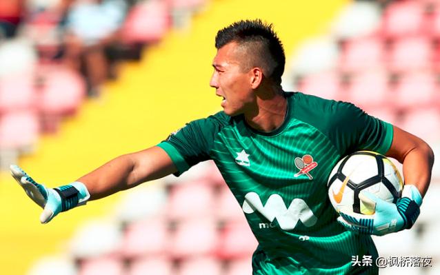 他悠然走到 他悠然走到