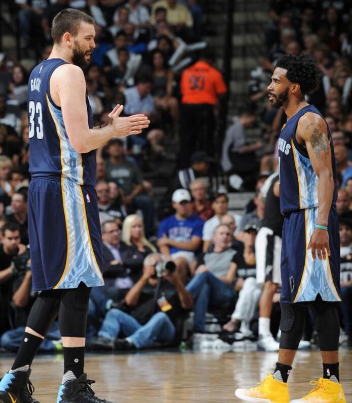 实现就戛然 实现就戛然