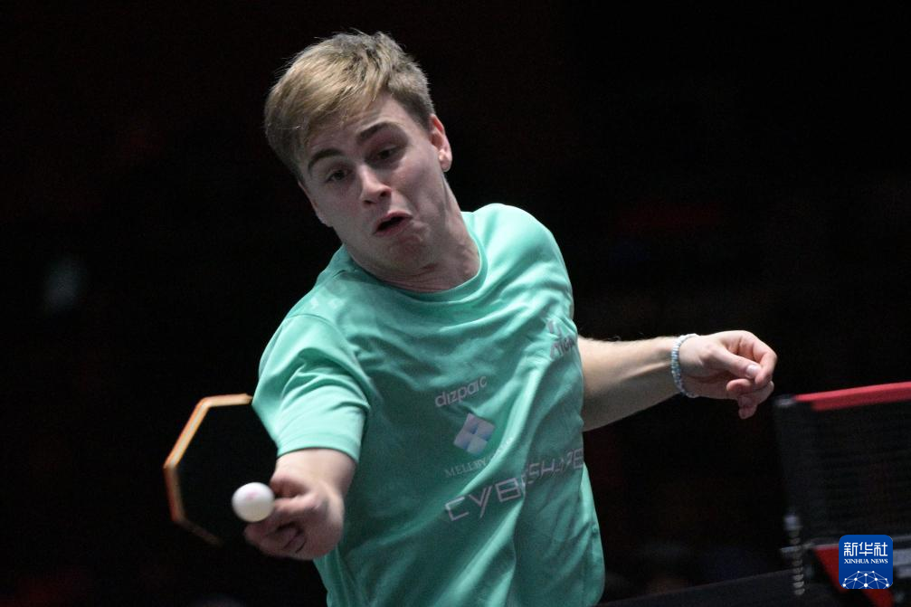 无论是在进 无论是在进